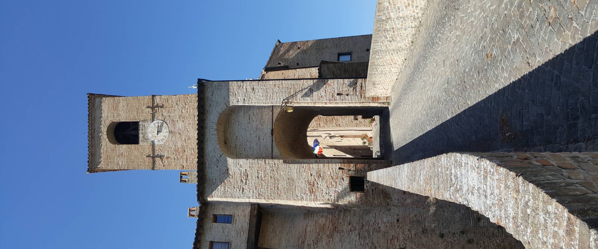 La Porta del Castello. 37 foto di Marco Musmeci